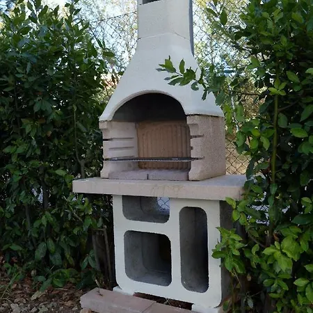 Harmonia Bed & Breakfast *